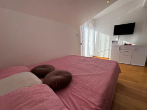 One Bedroom Apartment No2 in Pirovac